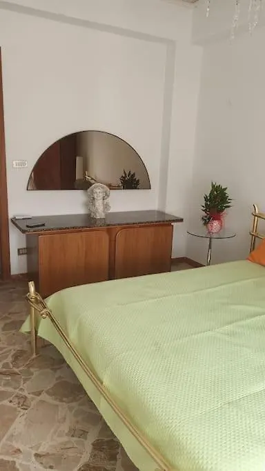 Apartamento Dolce Sicily A 2Km Dal Centro Palermo 0*,  Italia